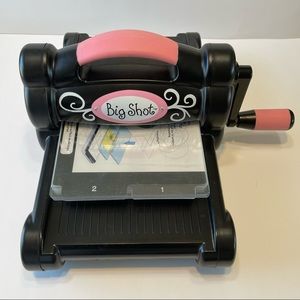 Sizzix Big Shot Die Cutting Machine with Platform and Plates-Pink & Black